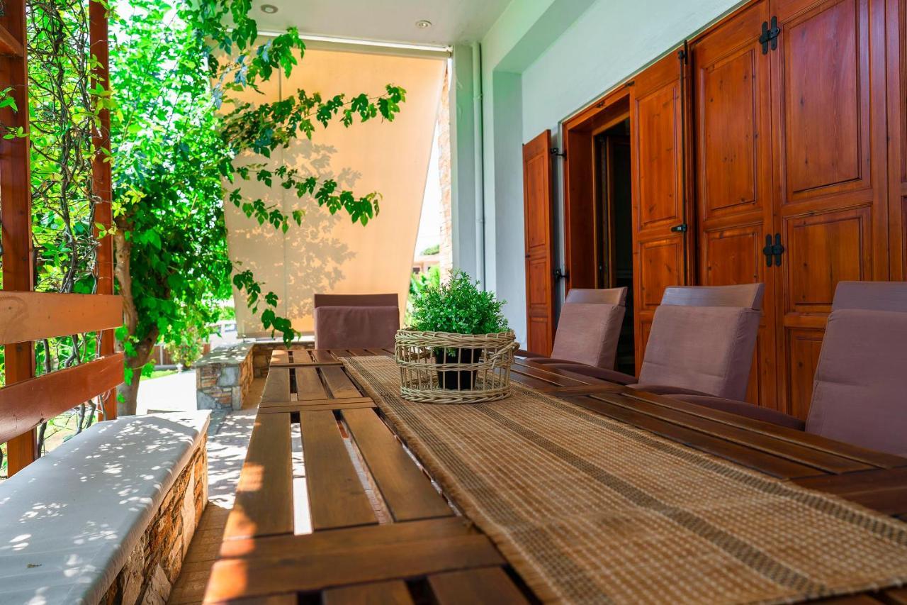 Villa Chariklia'S House With Private Pool Káto Lekhónia Exterior foto