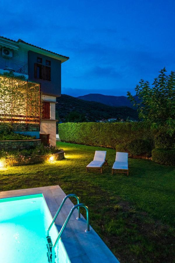 Villa Chariklia'S House With Private Pool Káto Lekhónia Exterior foto